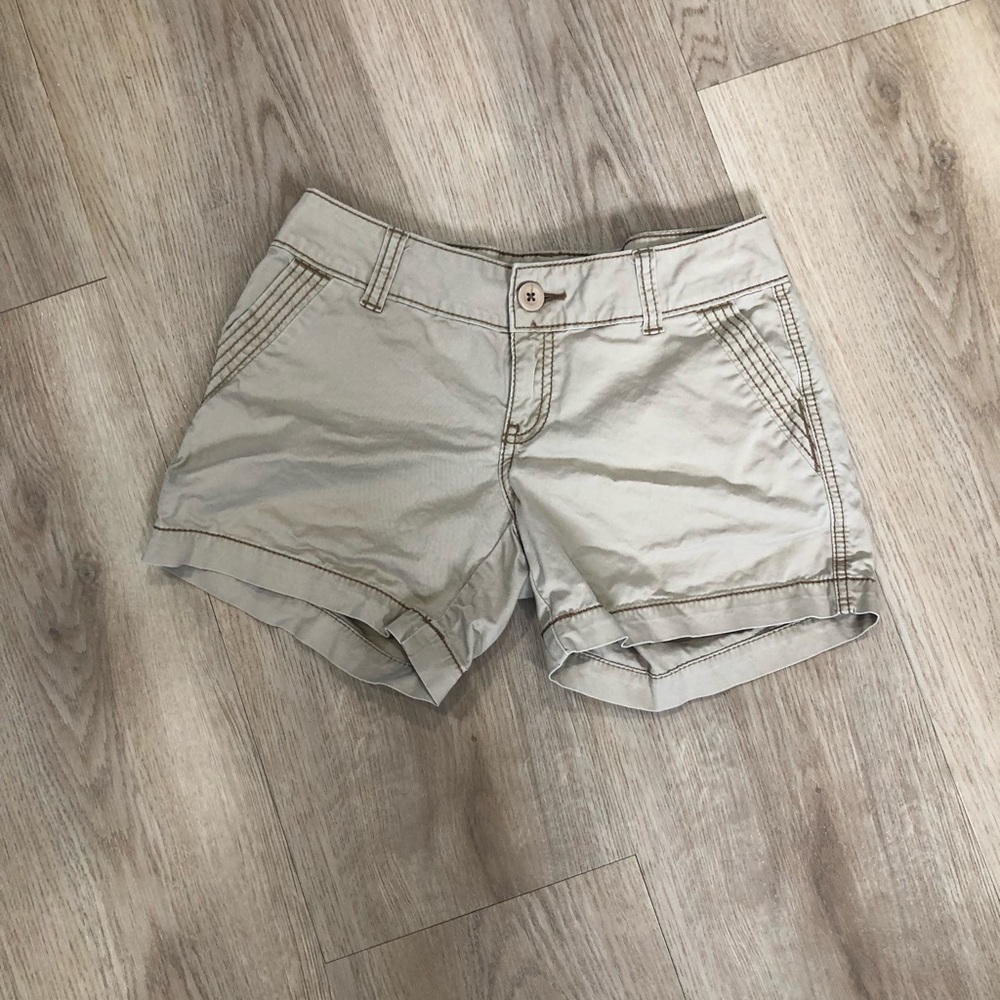 Womens khaki shorts
